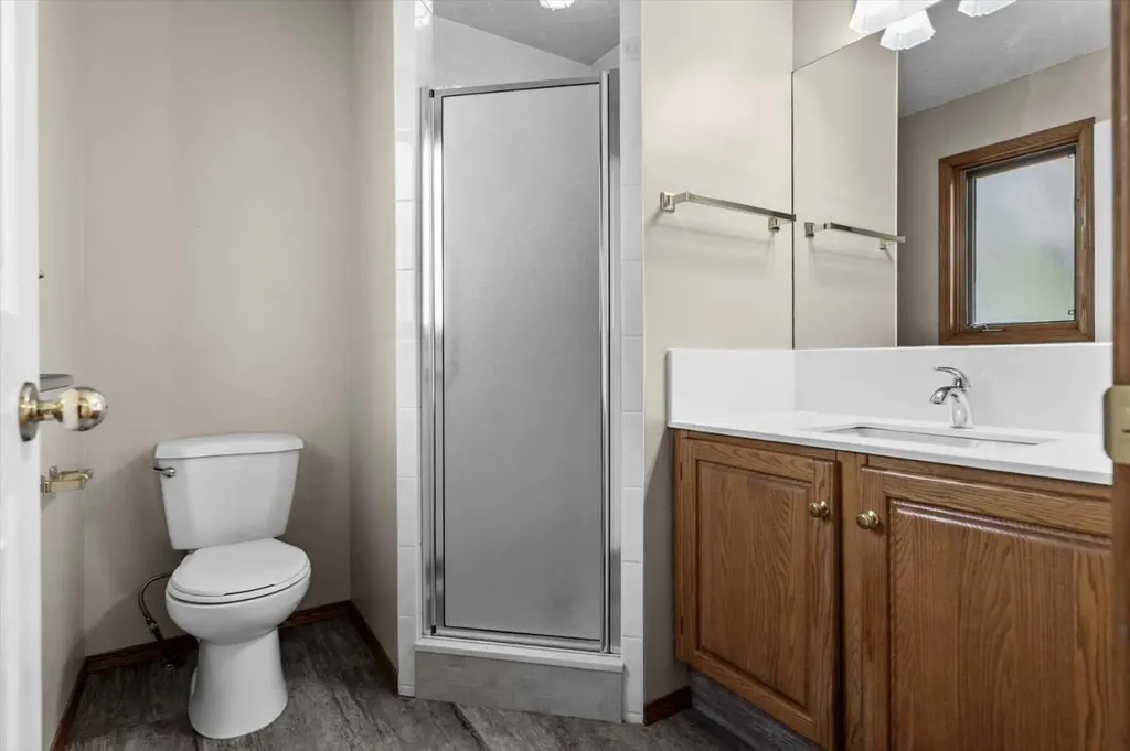 100 Macewan Park Manor NW Calgary AB T3K 4G6
