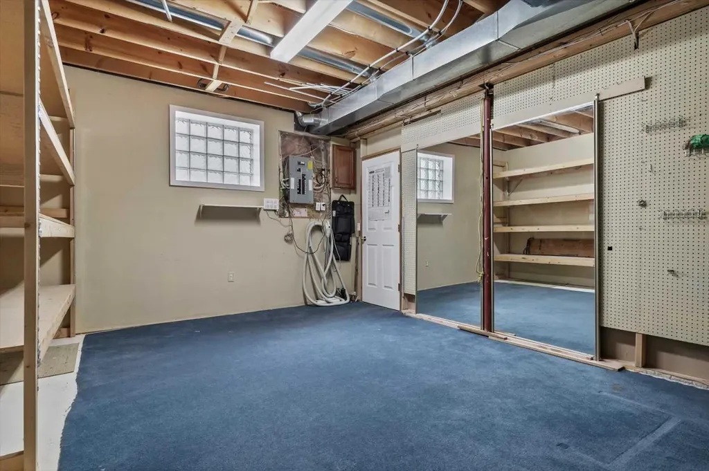 100 Macewan Park Manor NW Calgary AB T3K 4G6