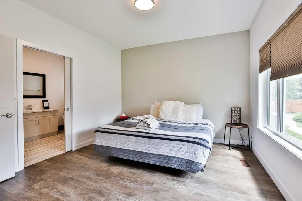 333 Cowan Avenue Picture Butte AB T0K 1V0