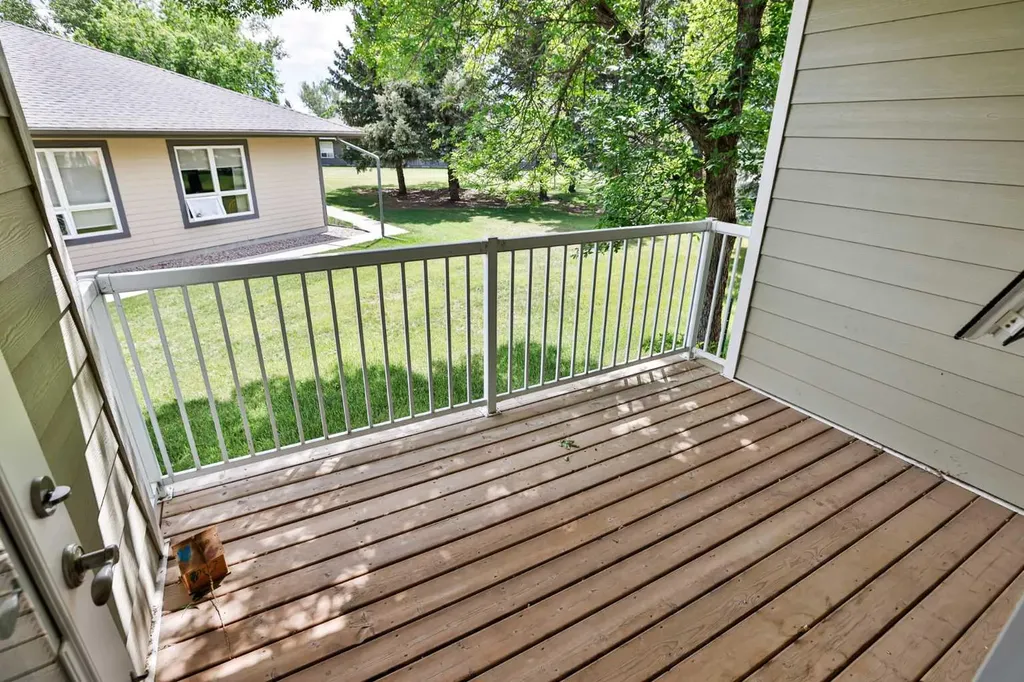 333 Cowan Avenue Picture Butte AB T0K 1V0