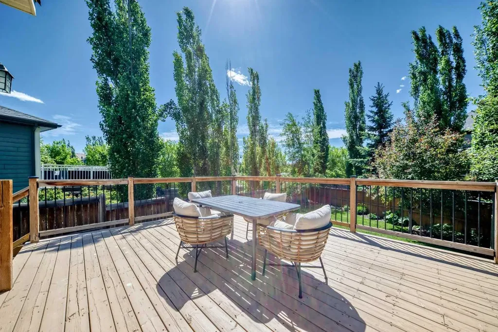 82 Mahogany Green SE Calgary AB T3M 0T3