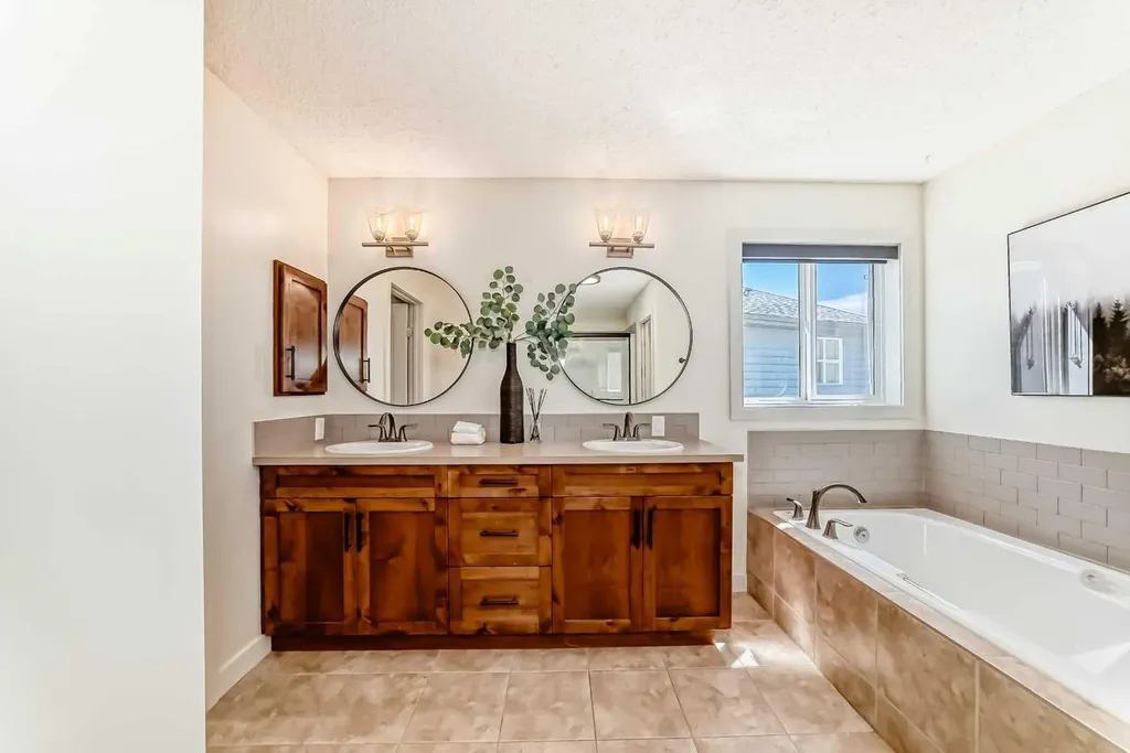 82 Mahogany Green SE Calgary AB T3M 0T3