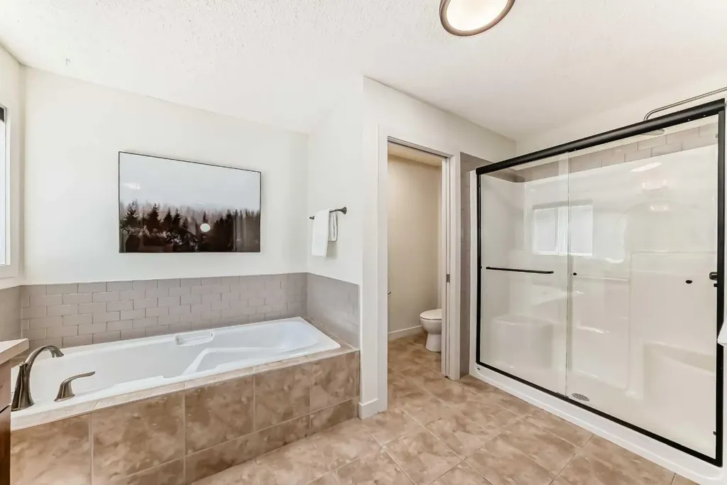 82 Mahogany Green SE Calgary AB T3M 0T3