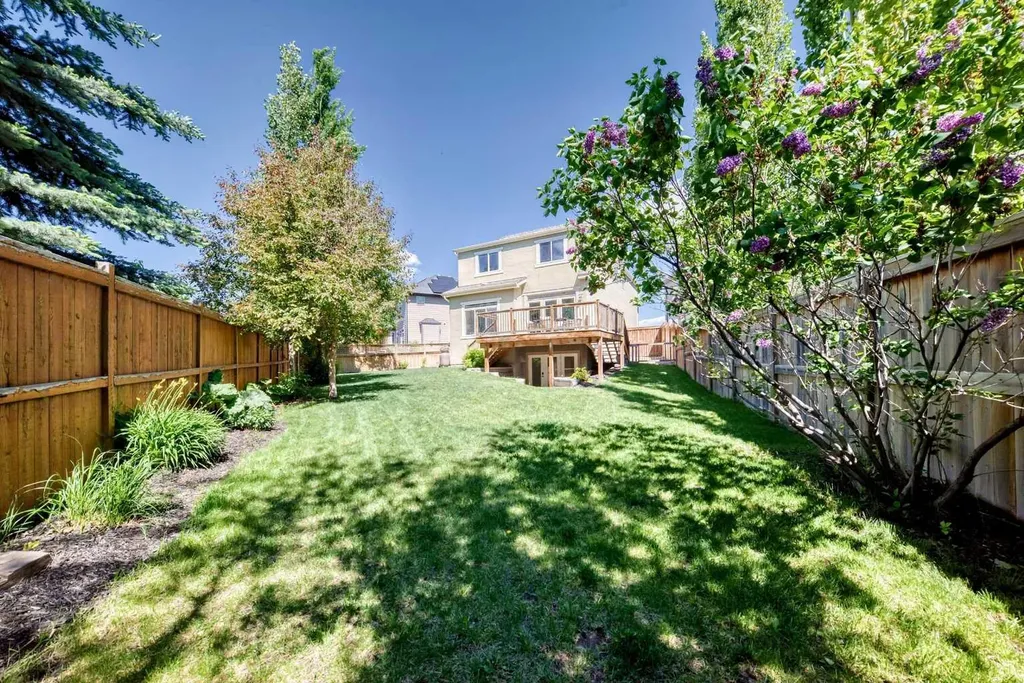 82 Mahogany Green SE Calgary AB T3M 0T3
