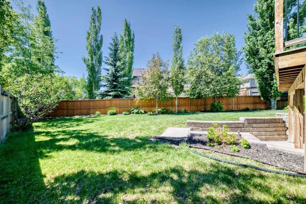 82 Mahogany Green SE Calgary AB T3M 0T3