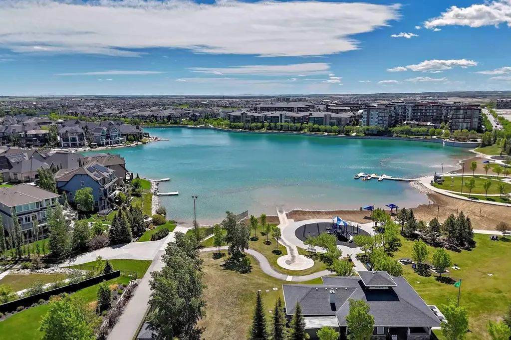 82 Mahogany Green SE Calgary AB T3M 0T3