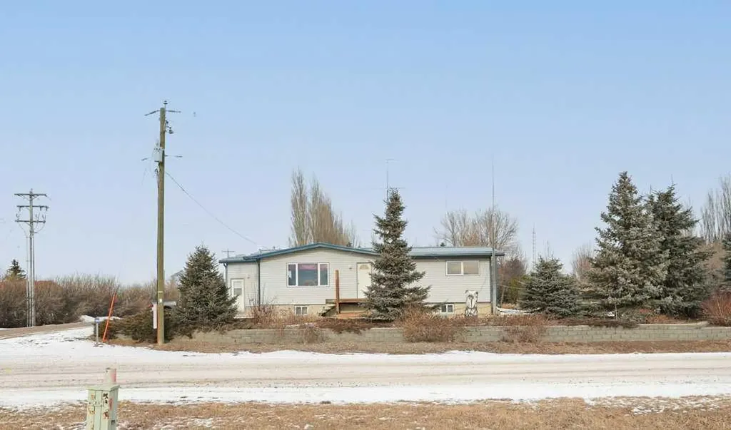 145006 Township Road 190 Road Rural Newell County Of AB T1R1B4