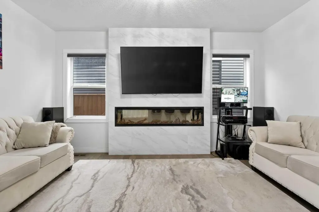49 Redstone Heath NE Calgary AB T3N0T6