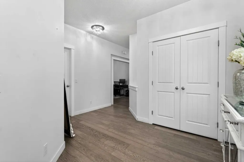 49 Redstone Heath NE Calgary AB T3N0T6