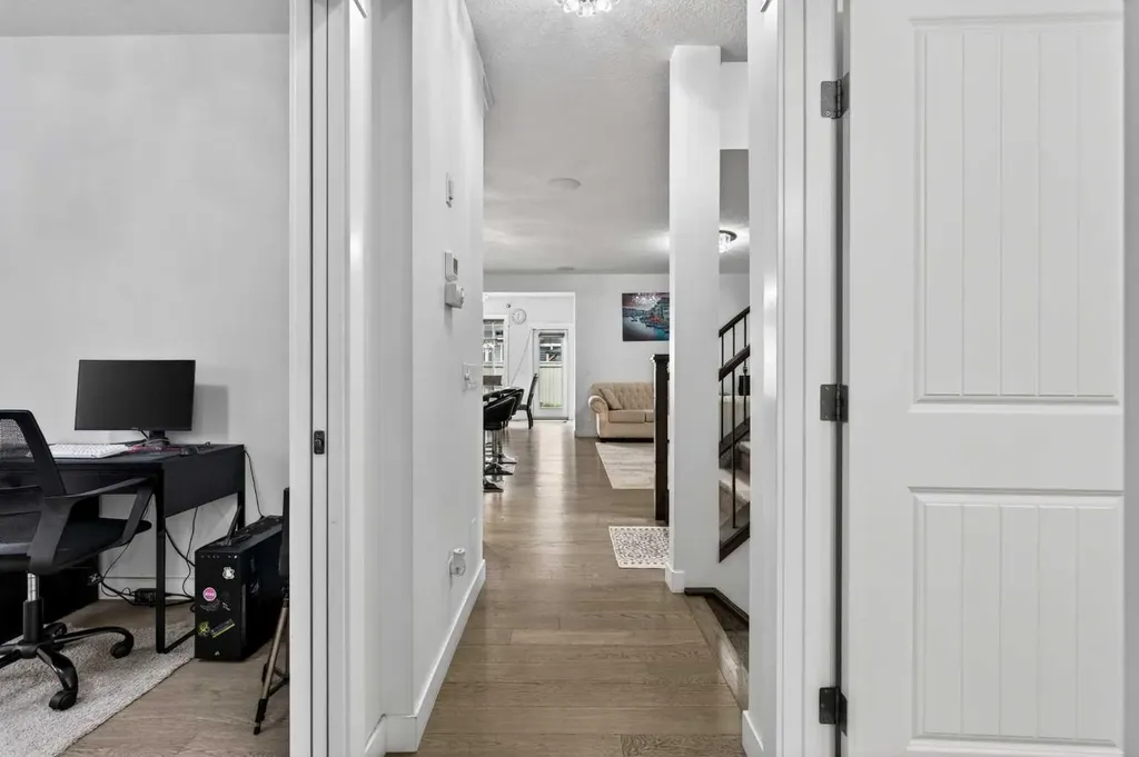 49 Redstone Heath NE Calgary AB T3N0T6