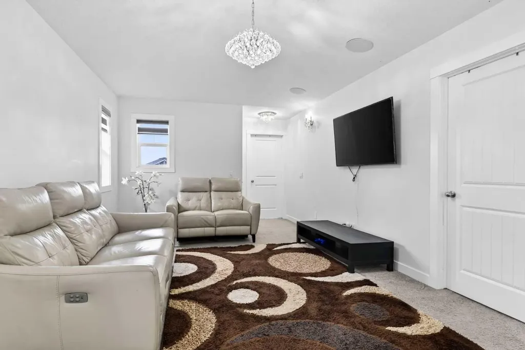 49 Redstone Heath NE Calgary AB T3N0T6