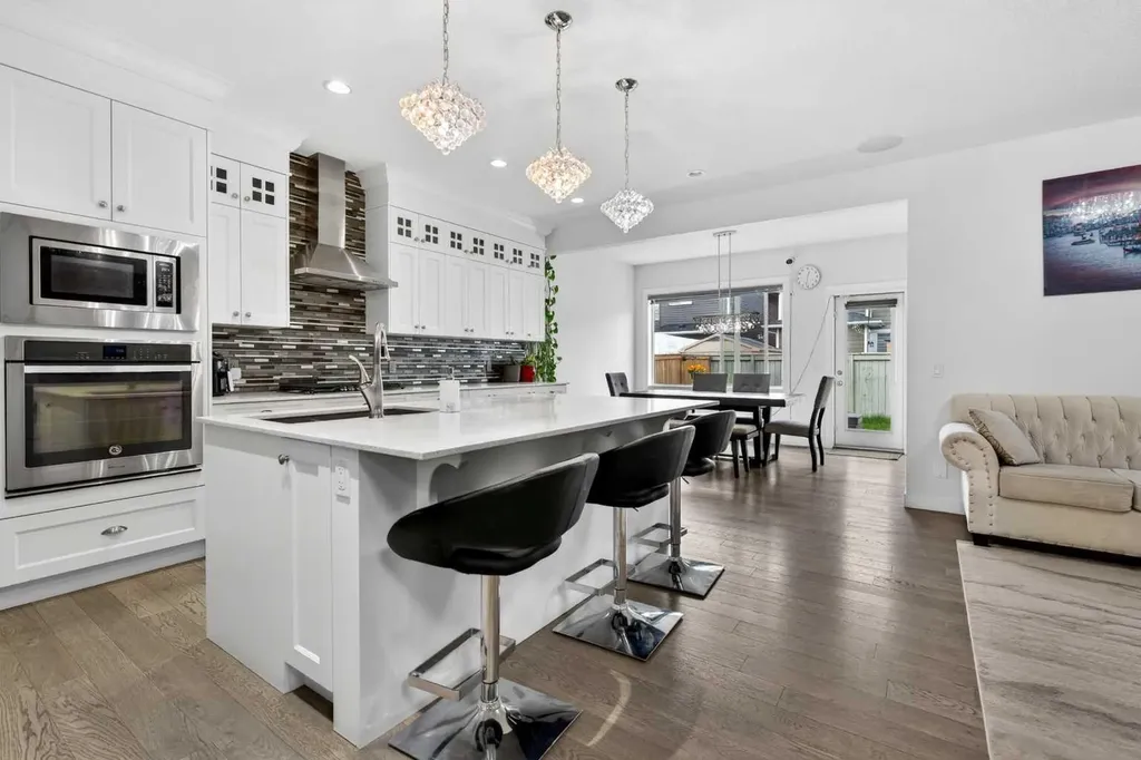 49 Redstone Heath NE Calgary AB T3N0T6