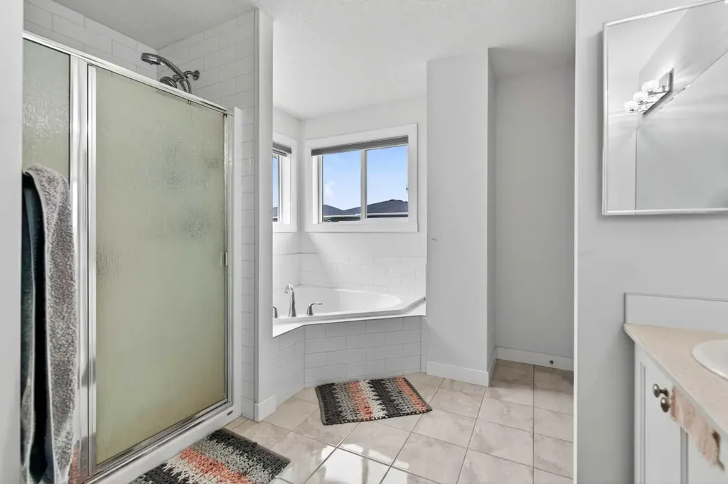 49 Redstone Heath NE Calgary AB T3N0T6