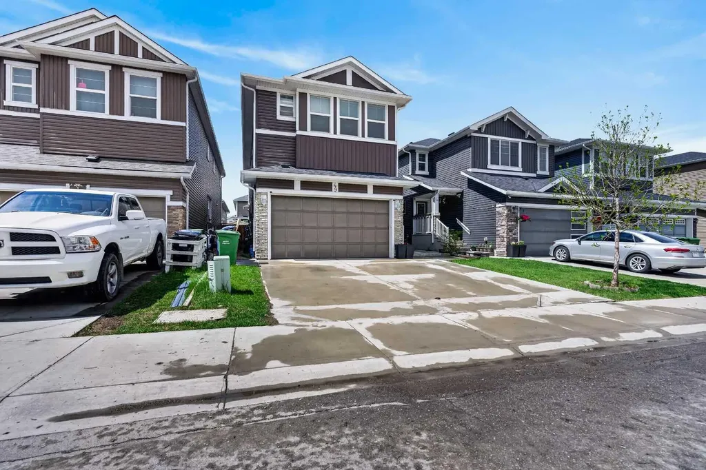 49 Redstone Heath NE Calgary AB T3N0T6
