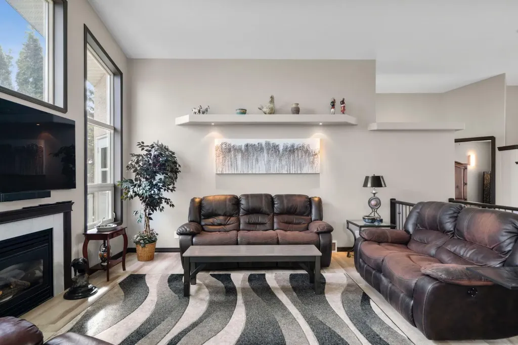 80 Cambrille Crescent Strathmore AB T1P1N2