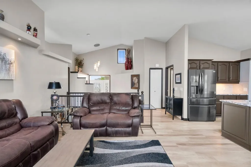 80 Cambrille Crescent Strathmore AB T1P1N2