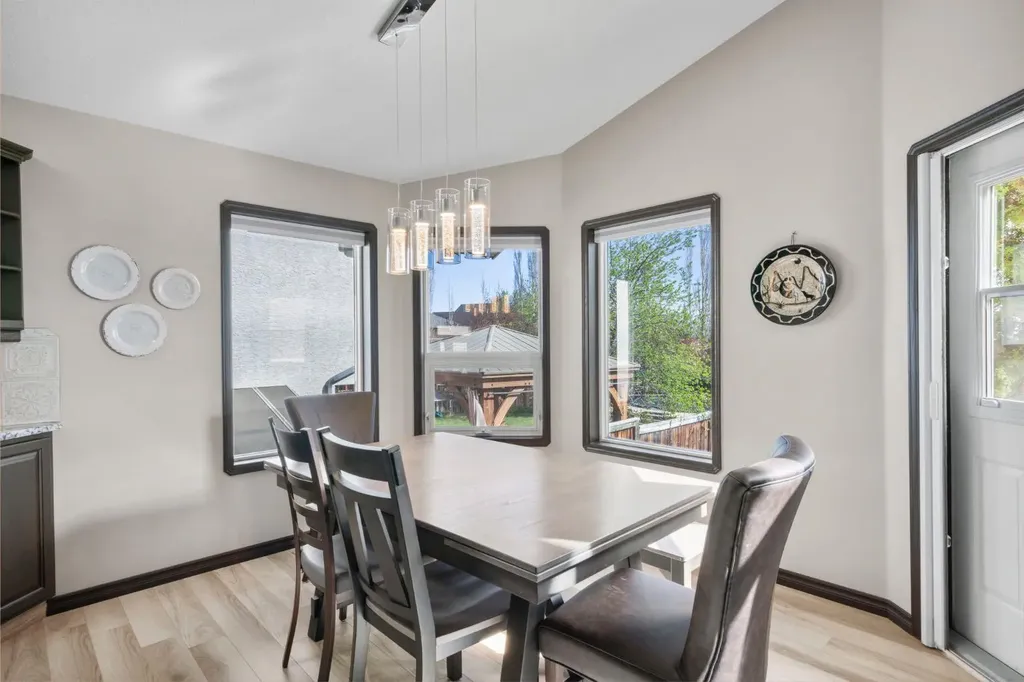 80 Cambrille Crescent Strathmore AB T1P1N2