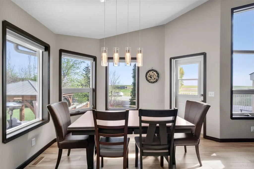80 Cambrille Crescent Strathmore AB T1P1N2