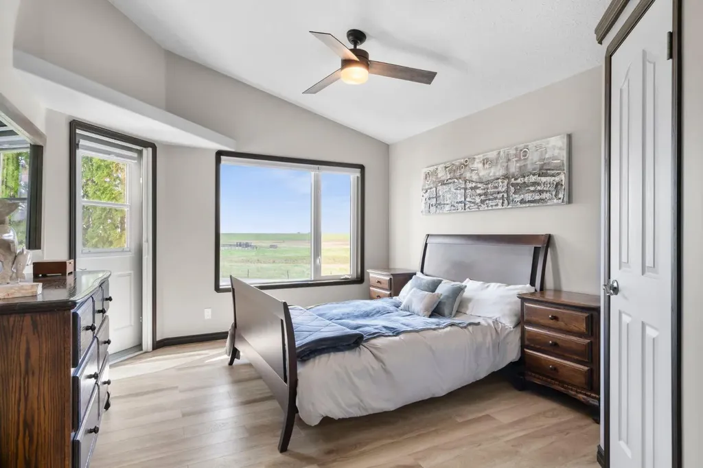 80 Cambrille Crescent Strathmore AB T1P1N2