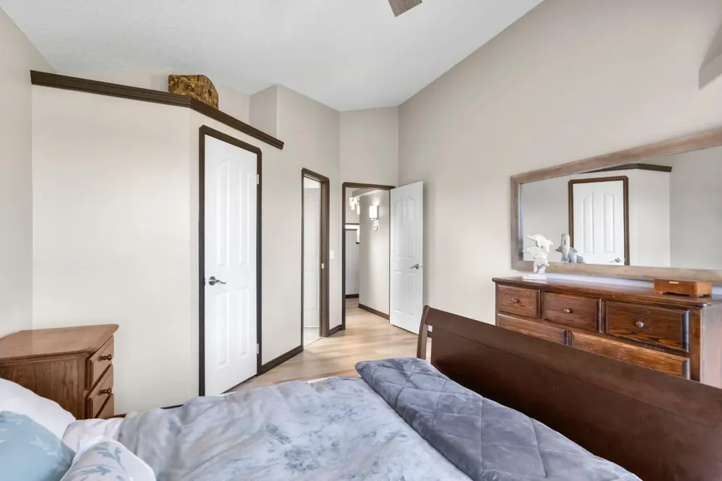 80 Cambrille Crescent Strathmore AB T1P1N2