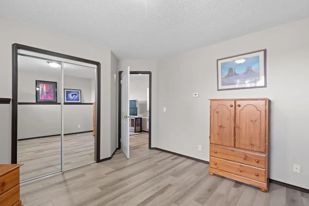 80 Cambrille Crescent Strathmore AB T1P1N2