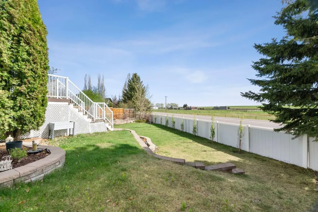 80 Cambrille Crescent Strathmore AB T1P1N2