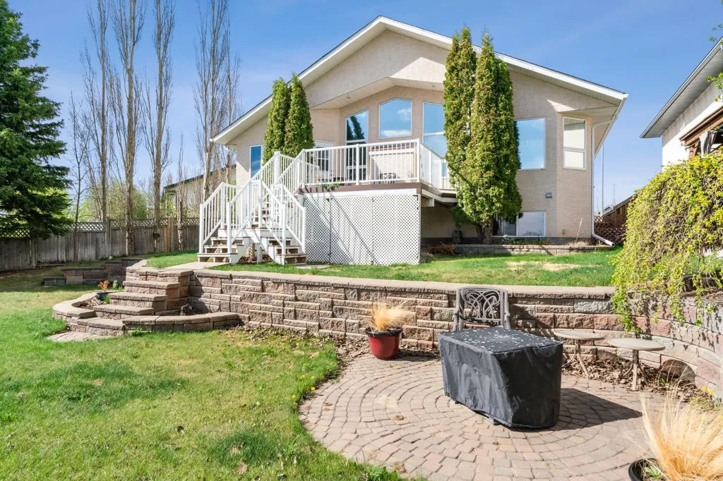 80 Cambrille Crescent Strathmore AB T1P1N2
