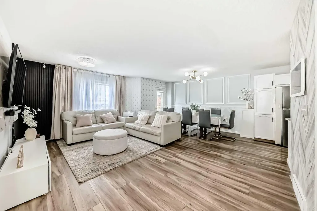 57 Mt Aberdeen Manor SE Calgary AB T2Z 3N8