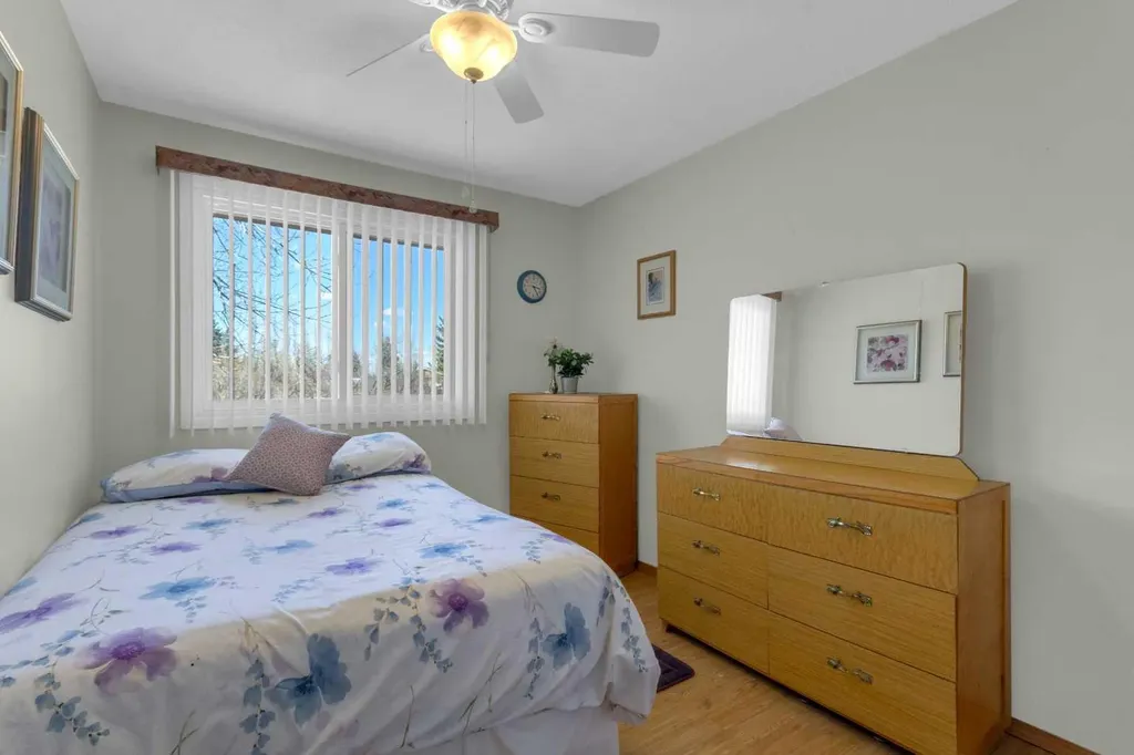 16014 Dewinton Riding Club Road E Rural Foothills County AB T1S 4W7