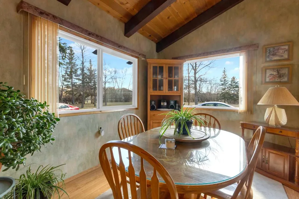 16014 Dewinton Riding Club Road E Rural Foothills County AB T1S 4W7