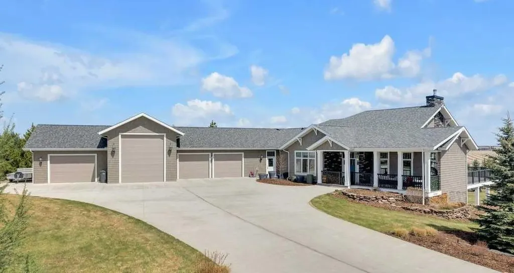 5304 Westview Drive Rimbey AB T0L 2J0