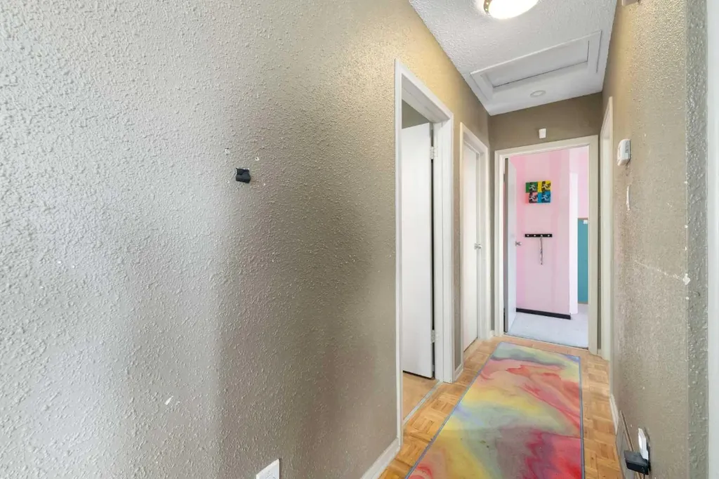 48 Franklin Drive SE Calgary AB T2H0T9