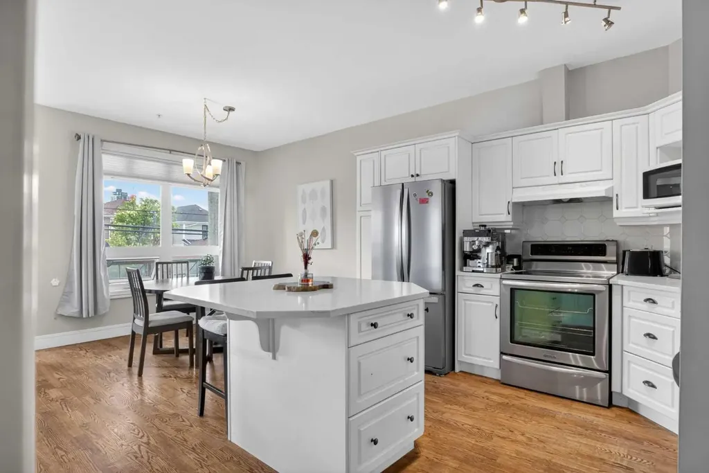 2 14 Street NW Calgary AB T2N 1Z4