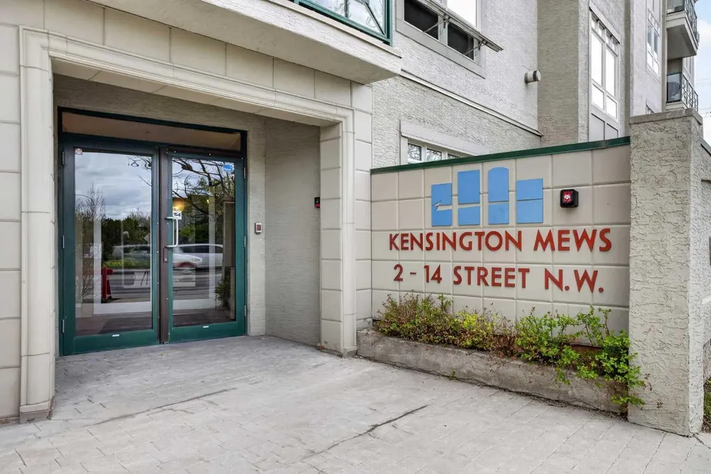 2 14 Street NW Calgary AB T2N 1Z4