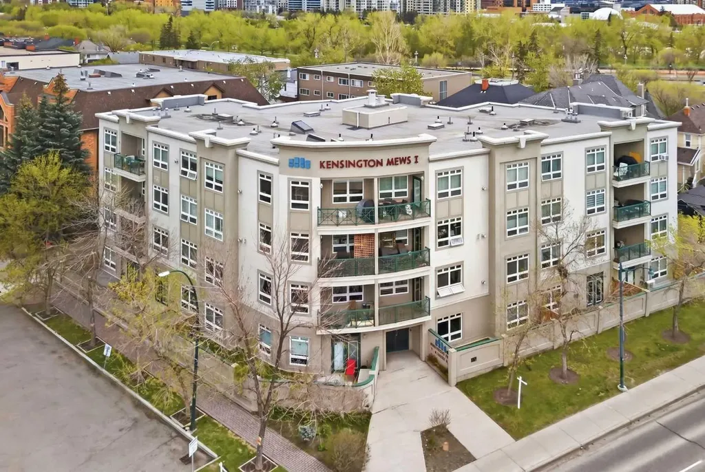 2 14 Street NW Calgary AB T2N 1Z4