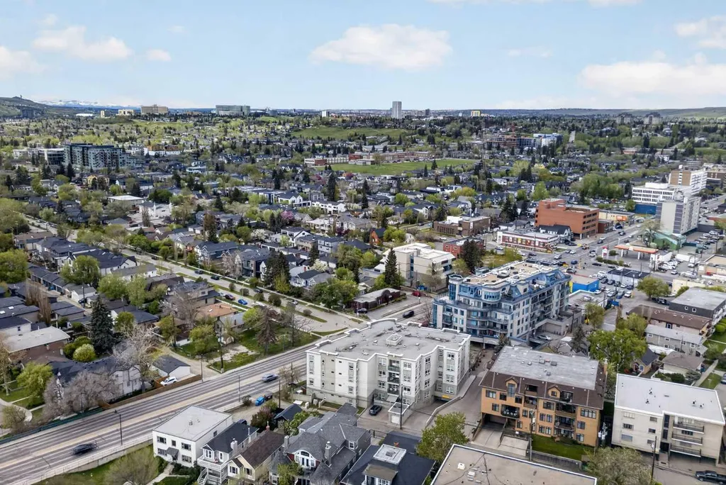 2 14 Street NW Calgary AB T2N 1Z4