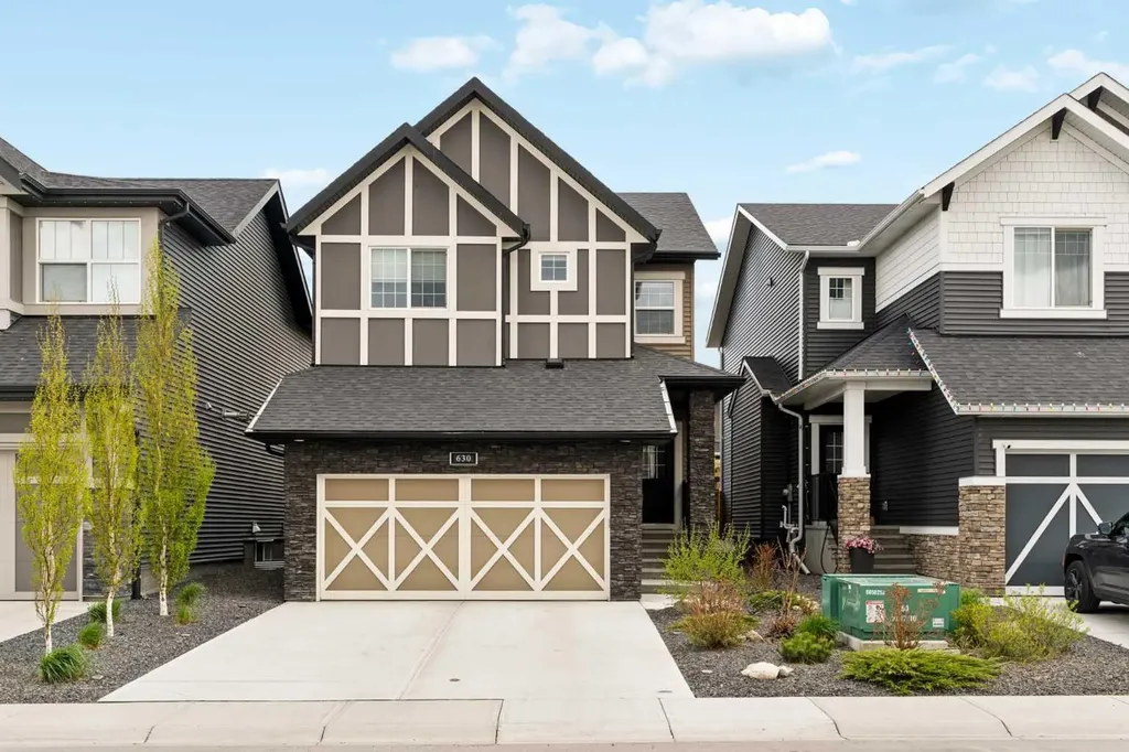 630 Kingsmere Way SE Airdrie AB T4A 0X7
