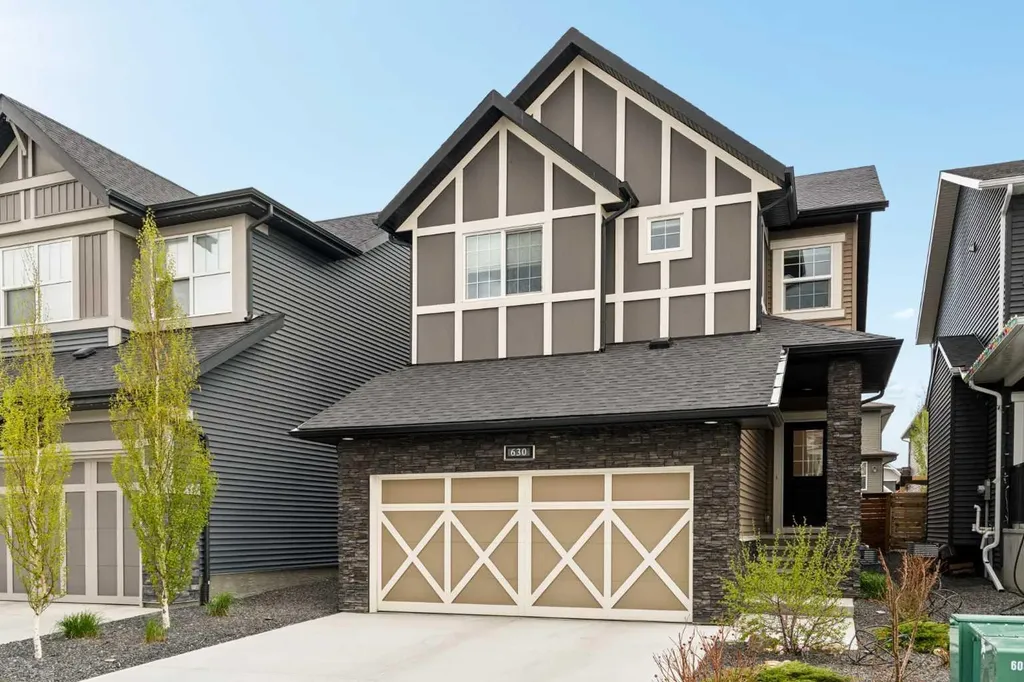 630 Kingsmere Way SE Airdrie AB T4A 0X7