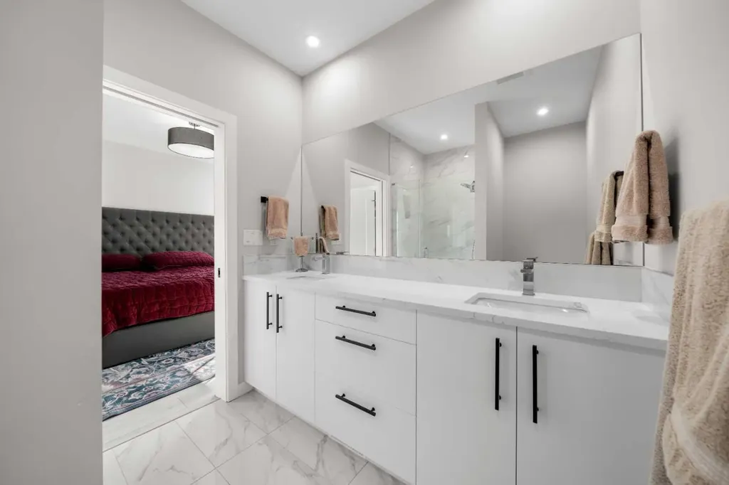 8161 8 Avenue Calgary AB T3H 6H9
