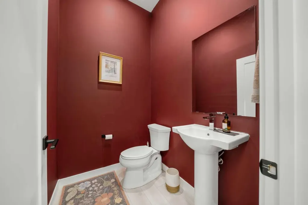 8161 8 Avenue Calgary AB T3H 6H9