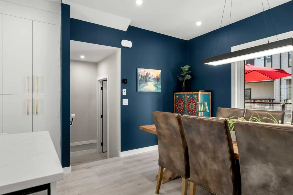 8161 8 Avenue Calgary AB T3H 6H9