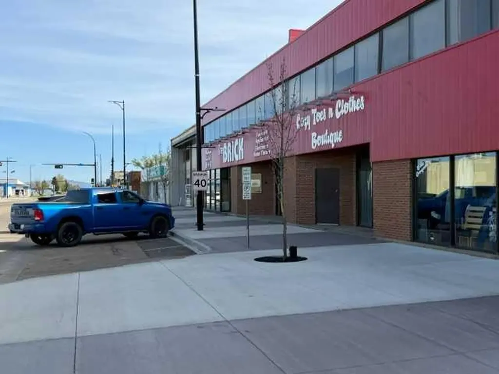 211 Main Street NE Slave Lake AB T0G 2A1