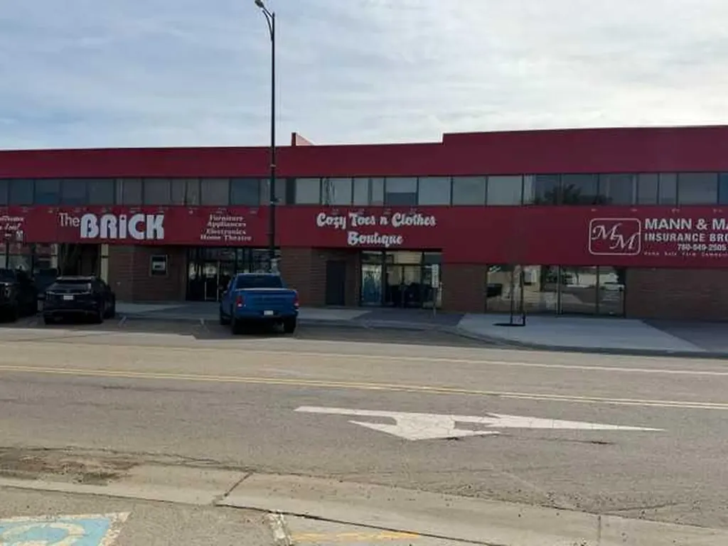 211 Main Street NE Slave Lake AB T0G 2A1