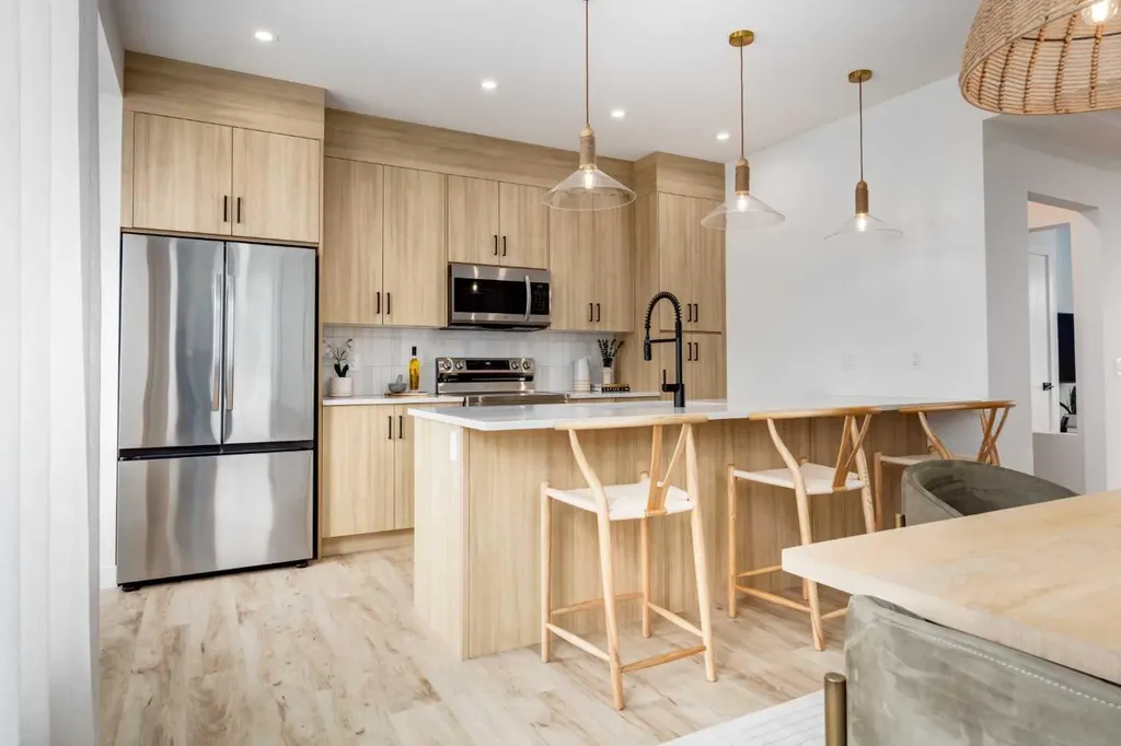 215 Tillotson Drive Okotoks AB T1S 4Z5