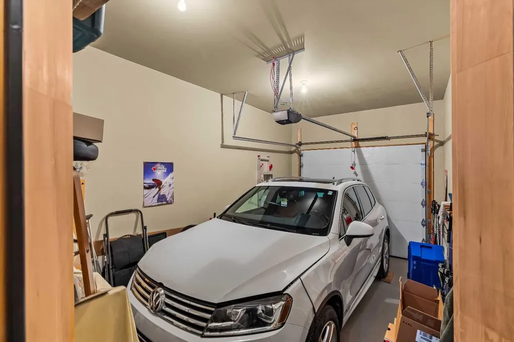 137 Wapiti Close Canmore AB T1W3B2