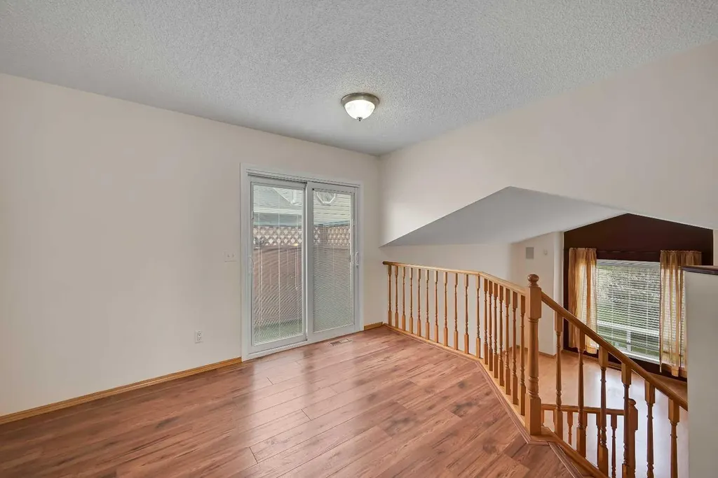 51 Covington Rise NE Calgary AB T3K 4A9