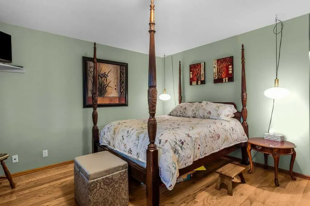146 Cougar Point Road Canmore AB T1W 1A1