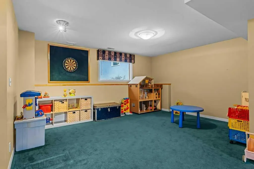 146 Cougar Point Road Canmore AB T1W 1A1