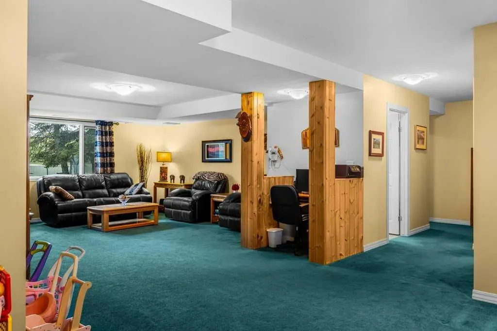 146 Cougar Point Road Canmore AB T1W 1A1