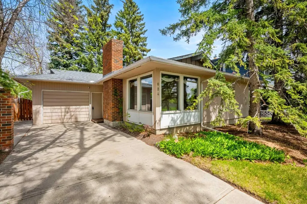 624 Willacy Drive SE Calgary AB T2J 2C9